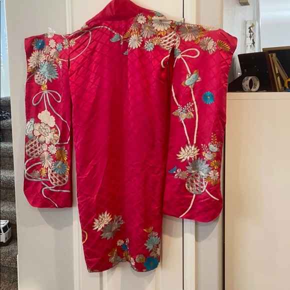 Vintage antique Japanese kimono wedding dress - Picture 10 of 16